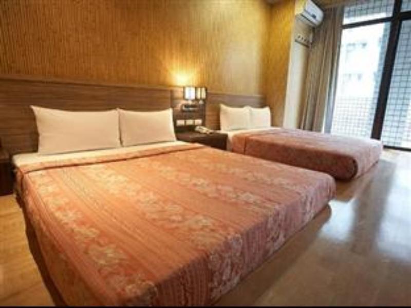 Da Chien Hotel Каосюн Екстериор снимка
