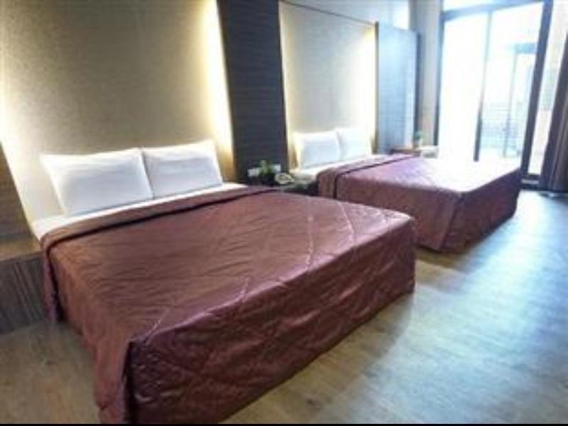 Da Chien Hotel Каосюн Екстериор снимка